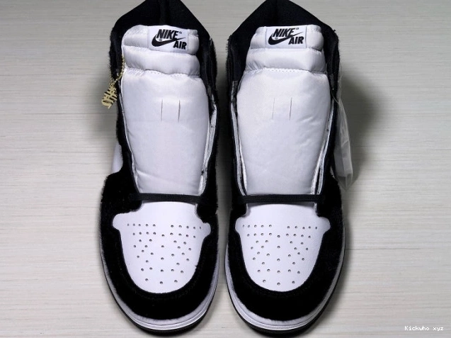 Jordan CD0461-007 OG Retro Panda High 1 Air 0525